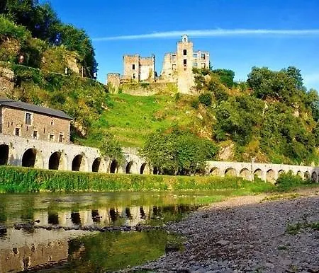 La Maison Des Artistes בית הארחה *