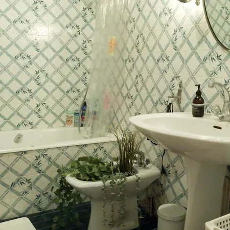 בית הארחה La Maison Des Artistes *