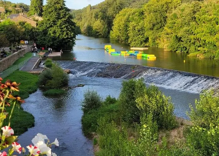 La Maison Des Artistes *